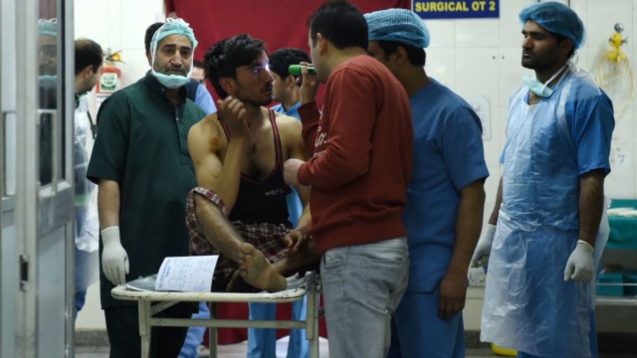 Pellet guns are last resort, exploring option of 'rubber bullets