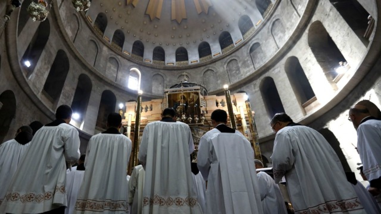 Christians mark Easter at site of Jesus' resurrection in Jerusalem