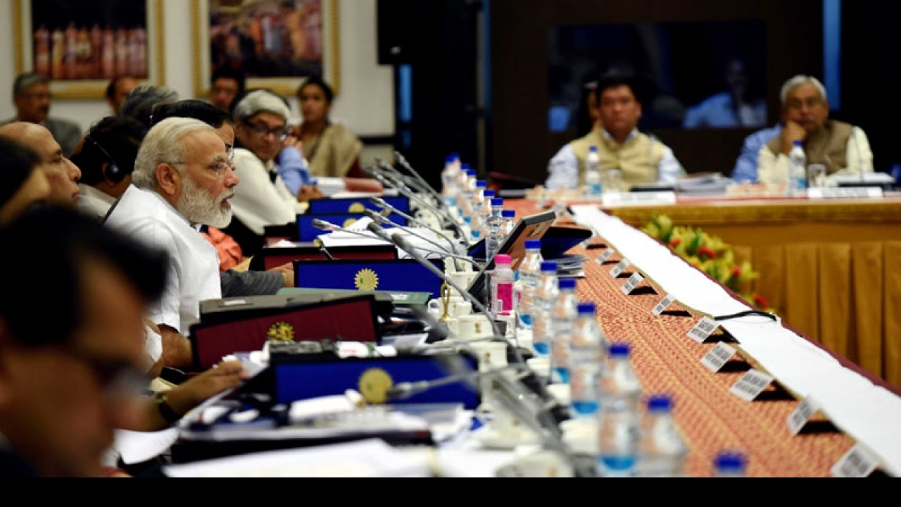 Houses, cars, electricity, acs and internet for all by 2032: niti aayog