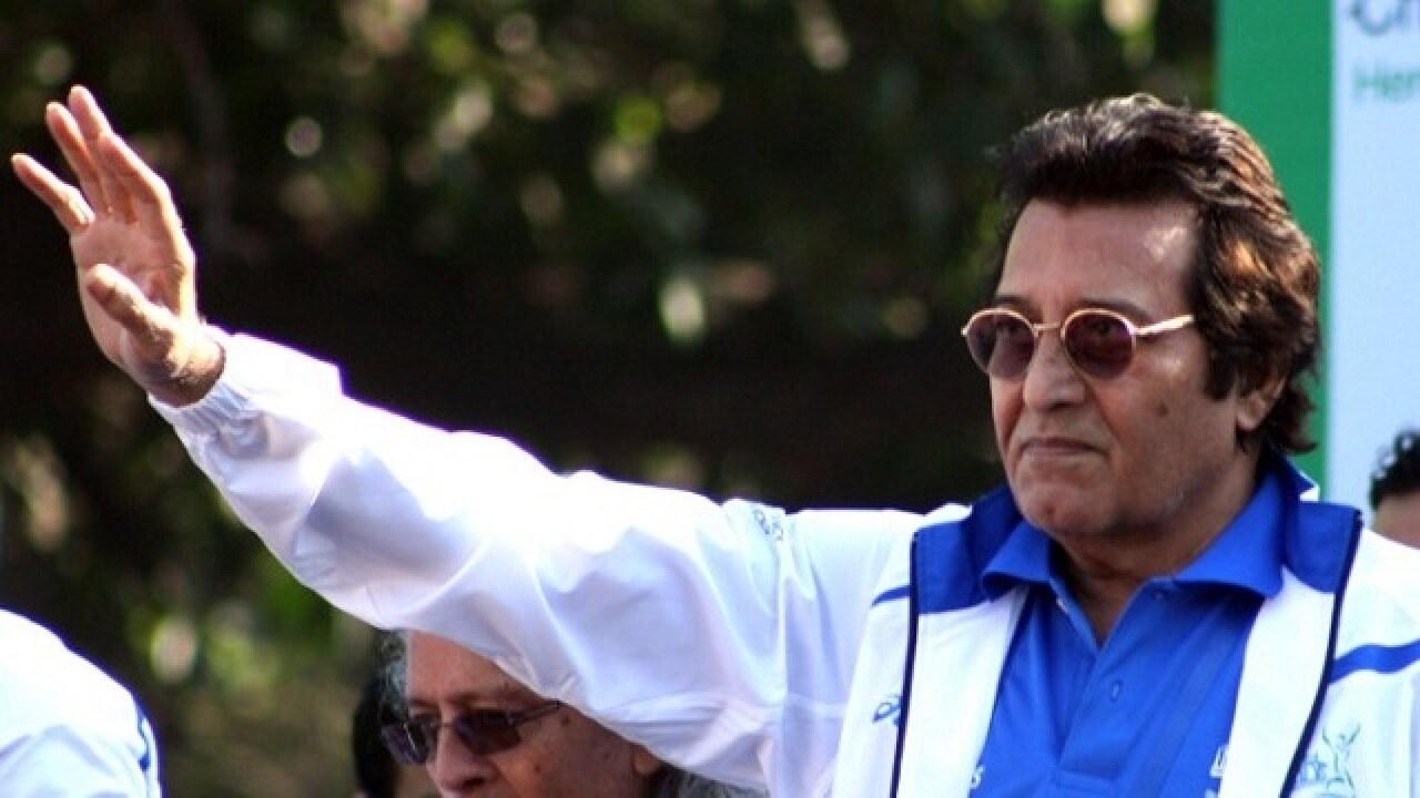 vinod kanaa vinod kanaa