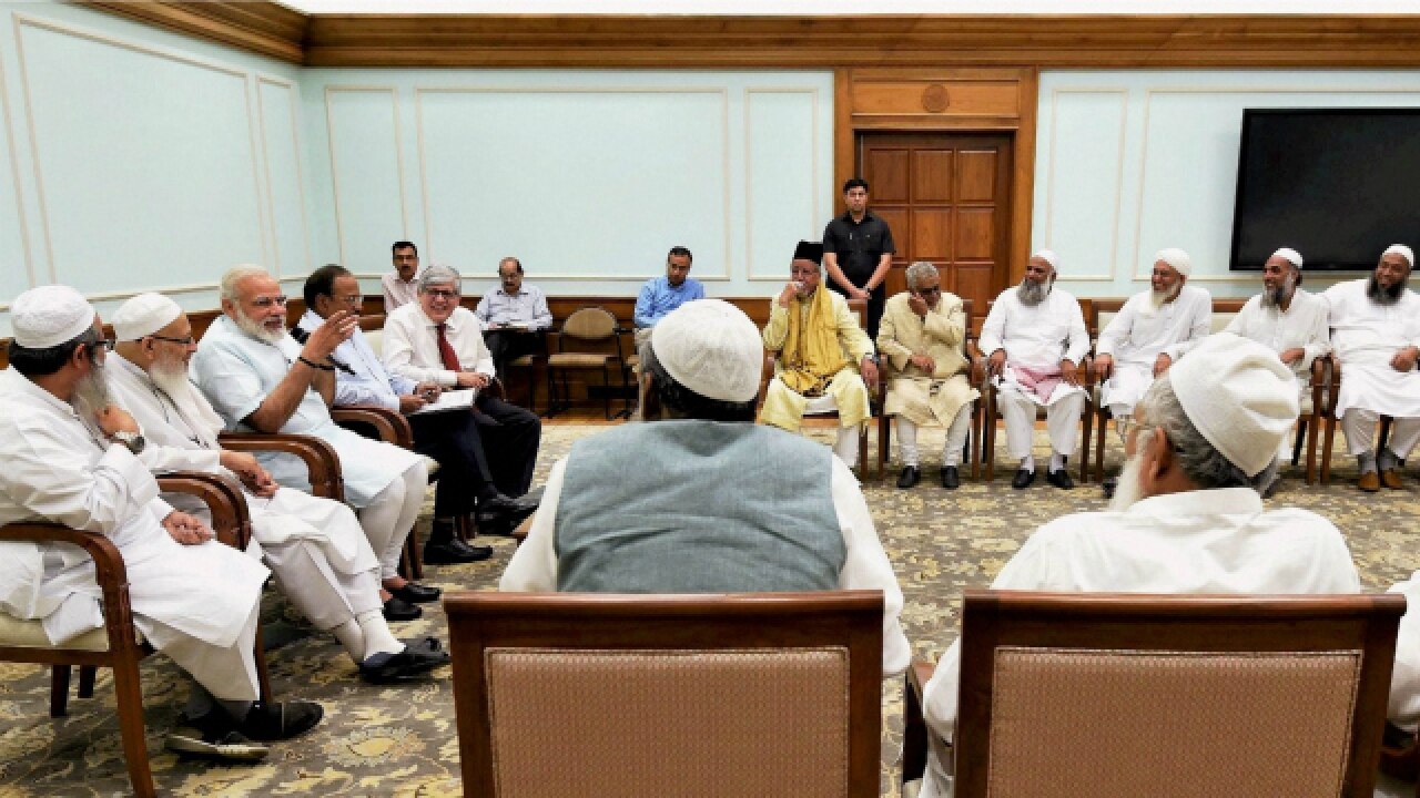 PM Modi meets members of Jamiat Ulema-i-Hind, urges Muslims not to ...