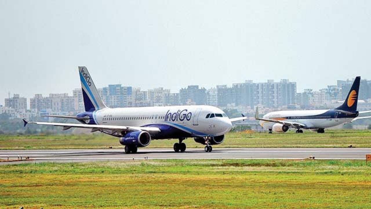 indigo-airlines-the-best-budget-airline-of-india-awara-diaries