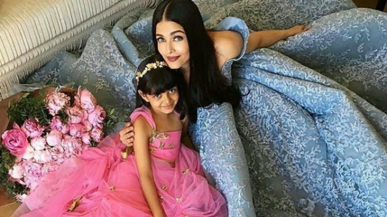 Aishwarya Rai & Daughter Aaradhya Arrive at Cannes!: Photo 2872309