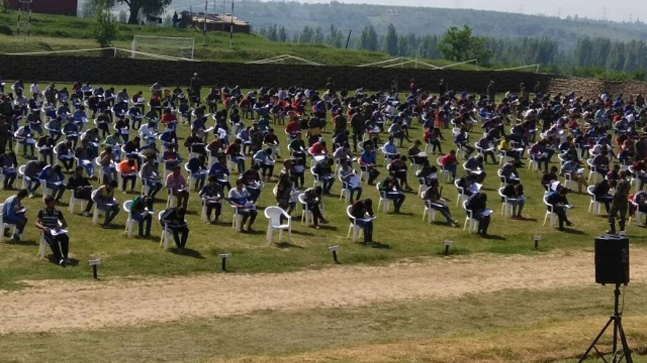 J K 800 Kashmiri Youths Appear For Army Exam Amid Unrest Over Sabzar 