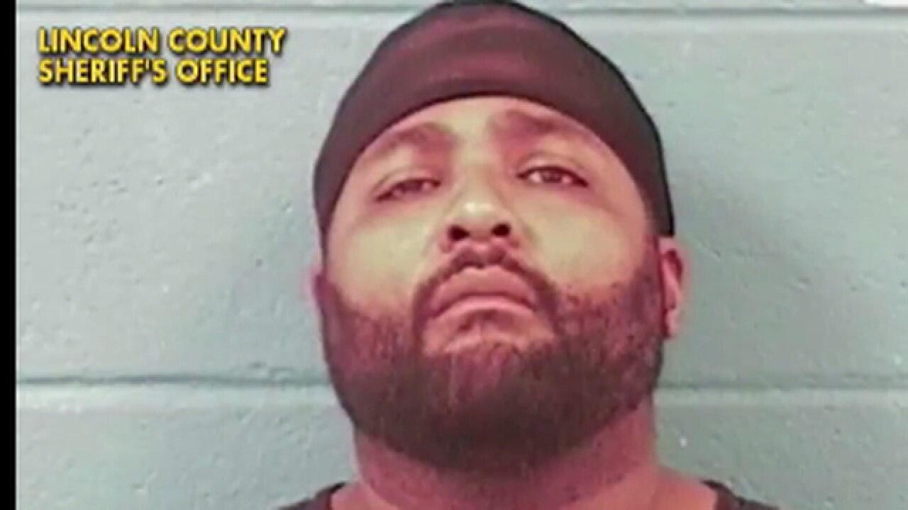 Mississippi shooting 8 including deputy sheriff dead, suspect in custody