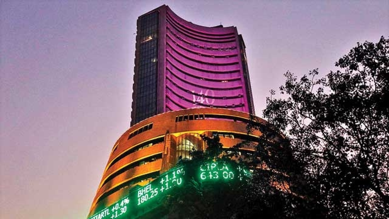 Sensex Hits Fresh Record High Of 31 233 Nifty Surges Upwards At 9 638