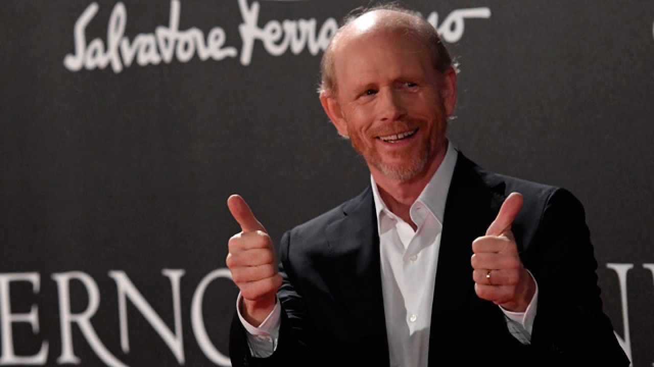 Ron howard continues trolling fans from the sets of stand-alone han solo film