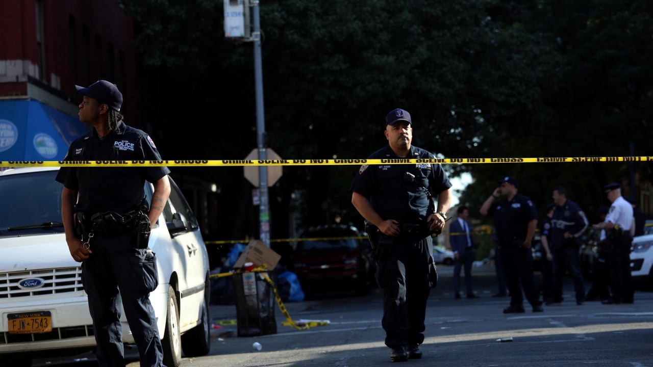 New York: Cop Killed In Unprovoked Attack Inside Truck; Gunman Has ...