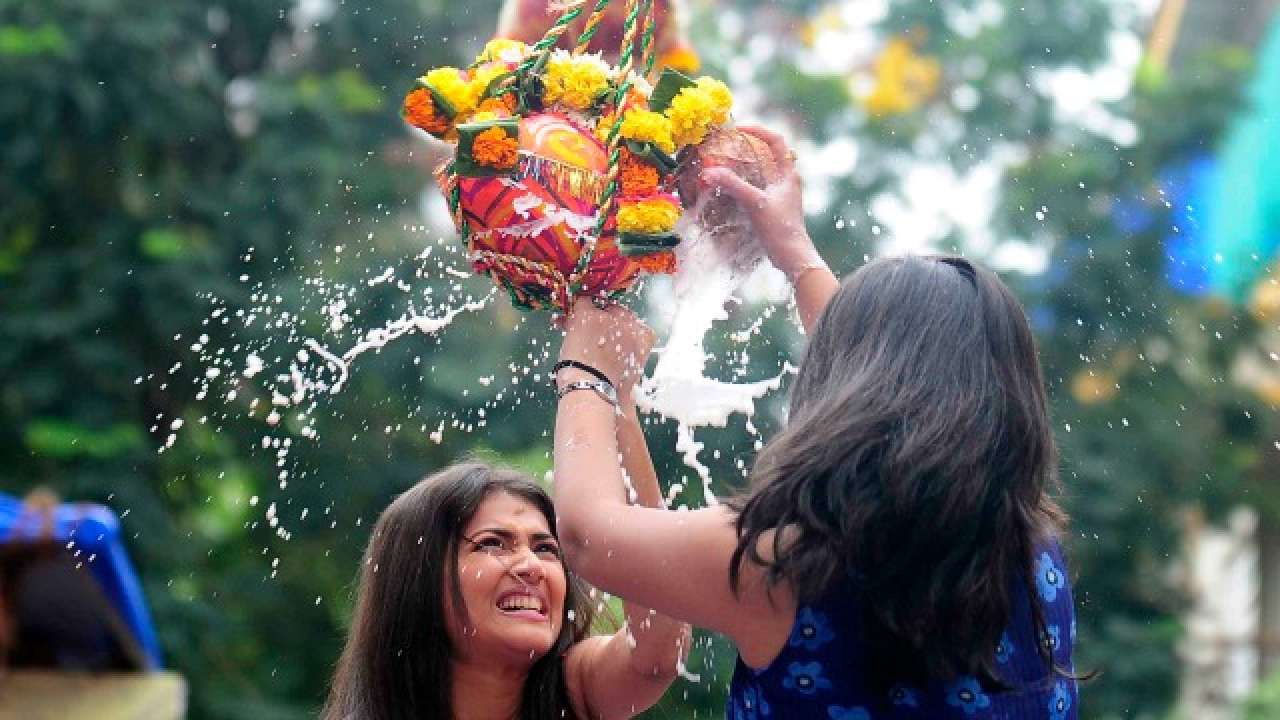 Gokul Ashtami celebrations by female devotees in Maharashtra