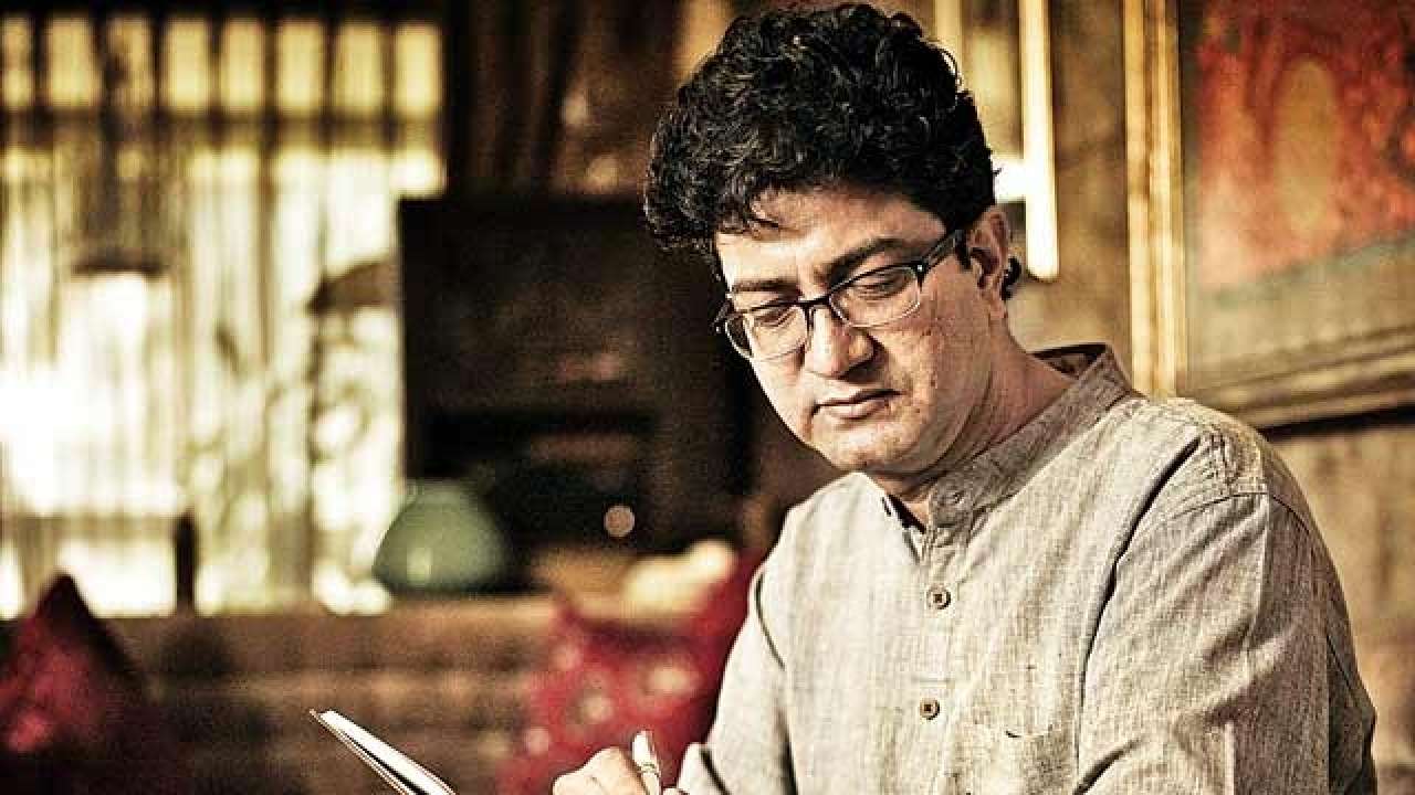 Happy Birthday Prasoon Joshi 12 Outstanding Songs Penned By The