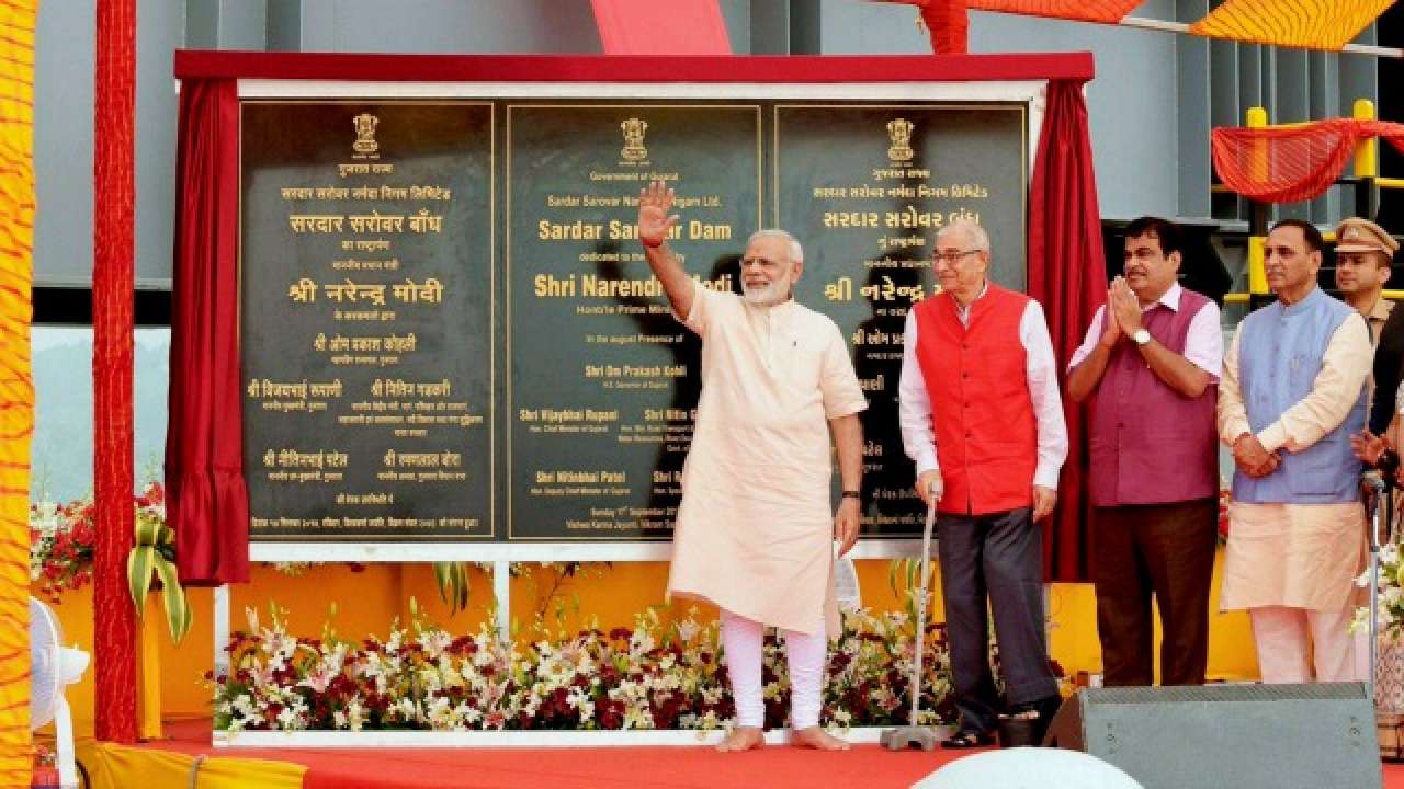 PM Modi waves at the crowd