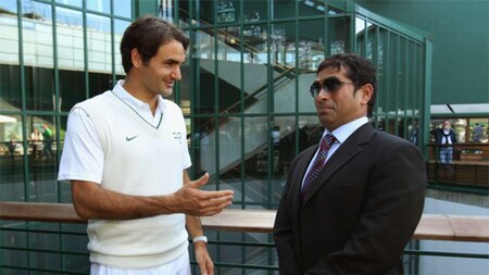 Sachin seen chatting with Tennis great Roger Federer