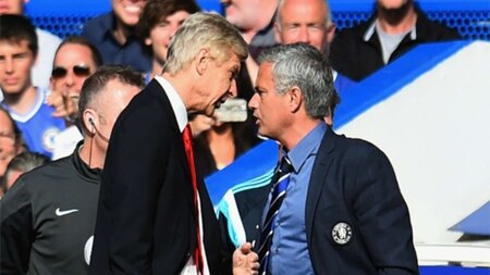 Mourinho's men hosted Arsenal in Stamford Bridge in one of the most heated encounter. Wenger had never been able to win against his Portuguese counterpart. His frustration was visible when he pushed Mourinho on the sidelines post a 2-0 defeat of Arsenal.