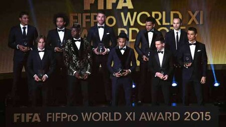 Players pose at the FIFA Ballan d'Or 2015 ceremony