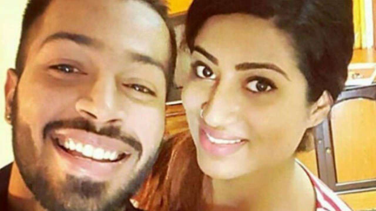 'Who's that girl?' Hardik Pandya's picture with this mystery lady is