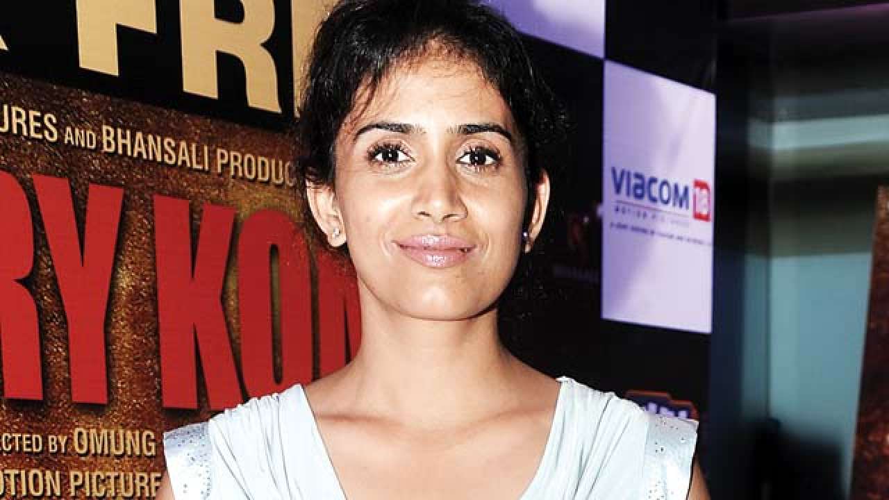 Sonali kulkarni: fit for the next triathlon