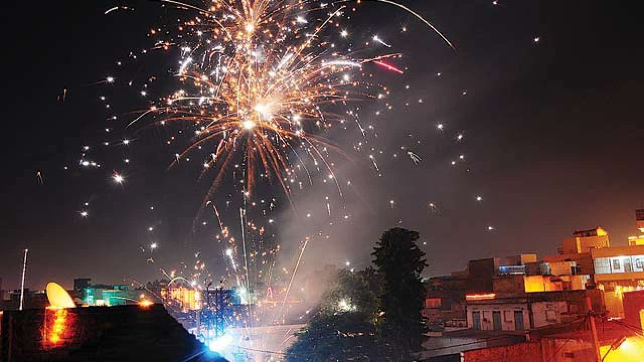 Environment-friendly firecrackers are better than a ban