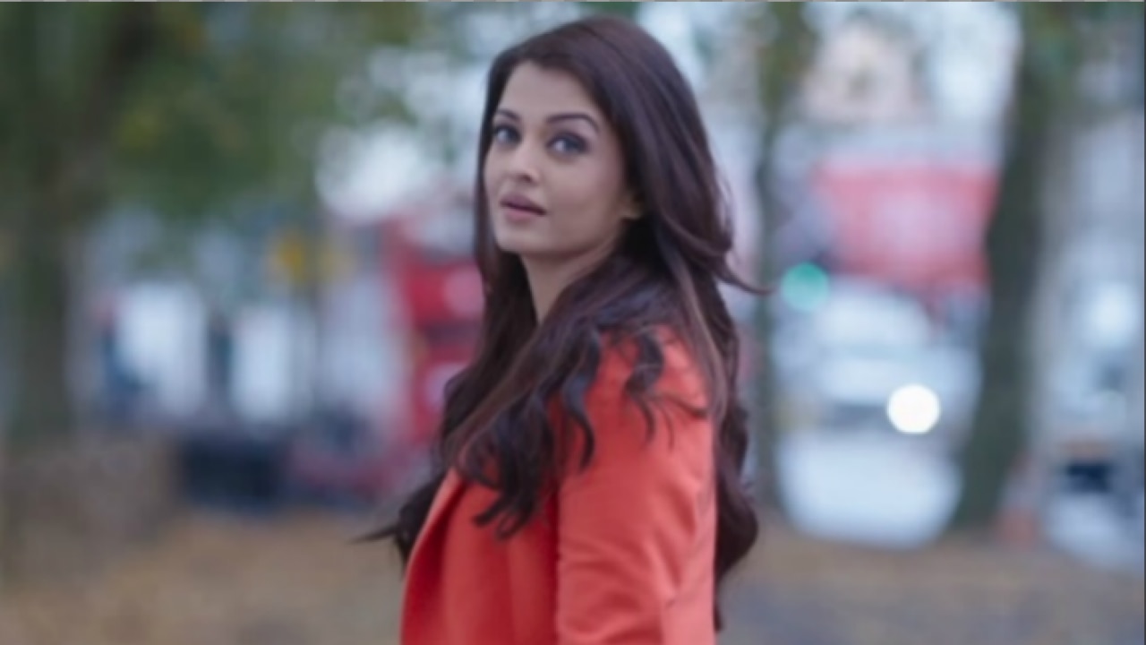1280px x 720px - See pic| Does Aishwarya Rai Bachchan's look in 'Fanney Khan' reminds of her  glamours avatar in 'Ae Dil Hai Mushkil'?