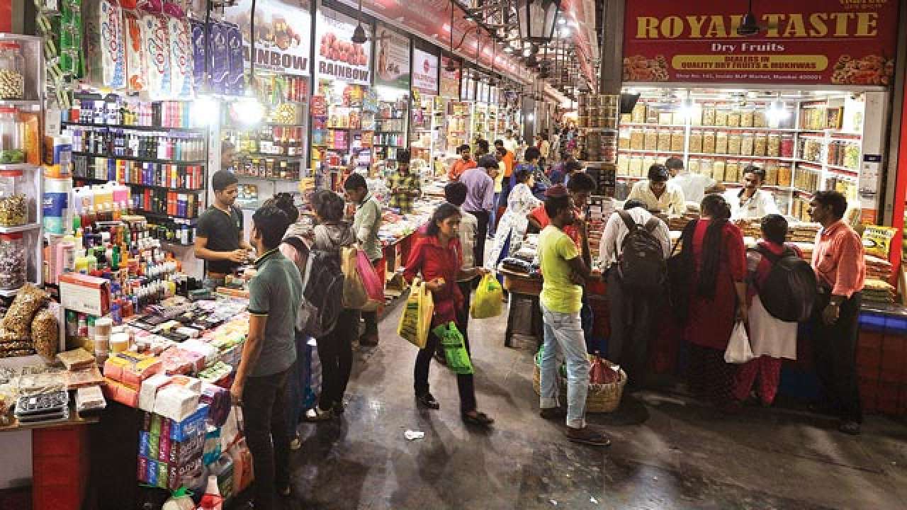 Crawford Market thrives again, Zaveri Bazaar hopes for better times