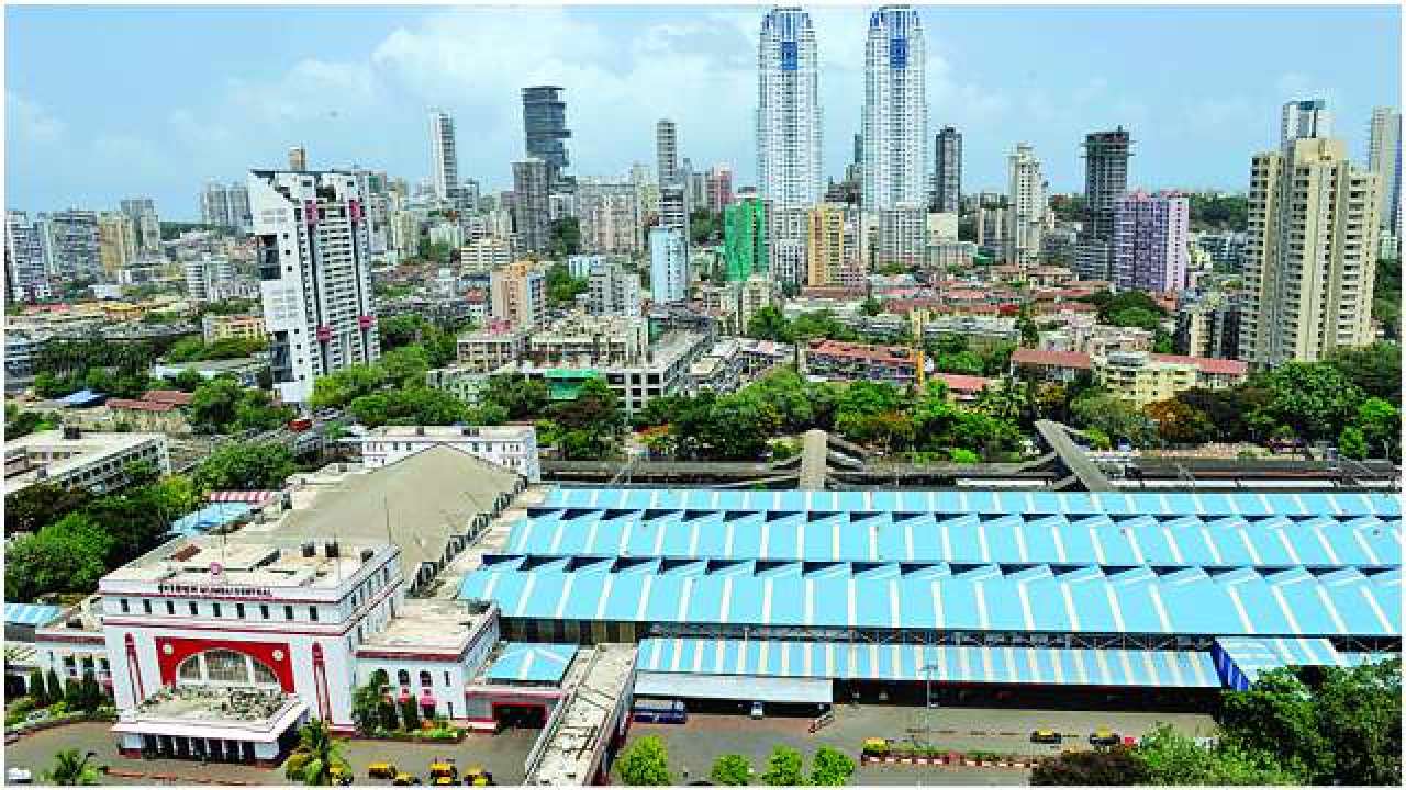 mumbai-central-station-skywalk-awaits-western-railway-nod