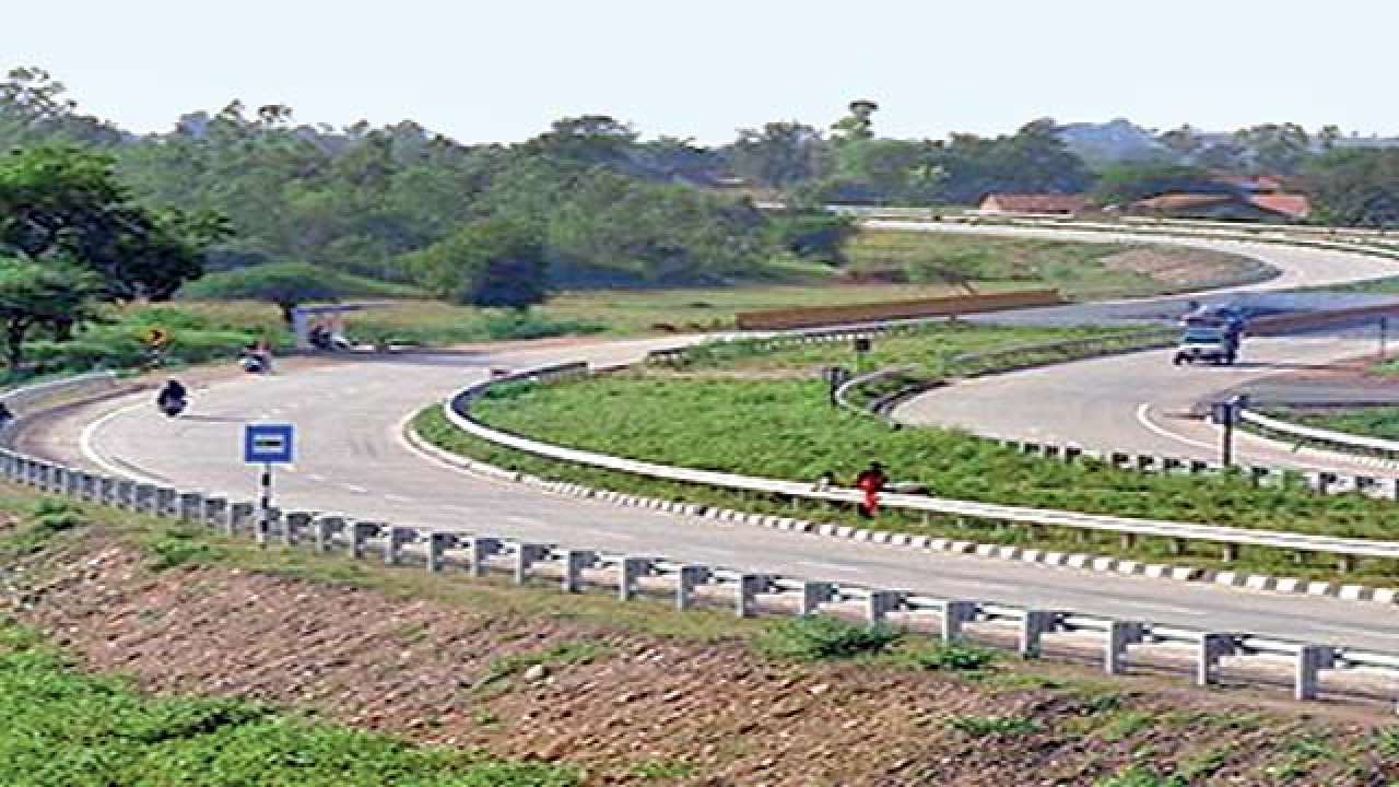 Work begins at ahmedabad expressway, jpr-delhi travel time to reduce by an hour