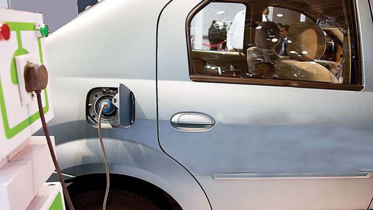 Govt formulating framework for electric vehicle push