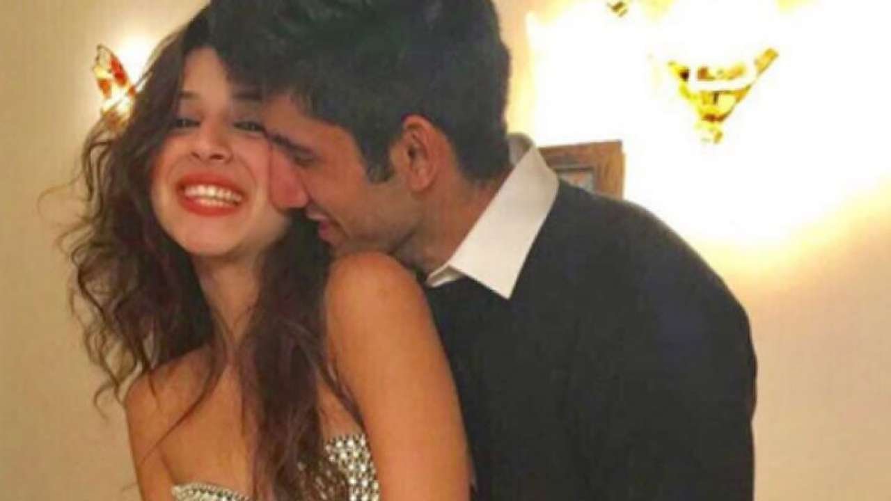 Bigg Boss 11: Boyfriend Varun Sood aids Benafsha Soonawalla to get