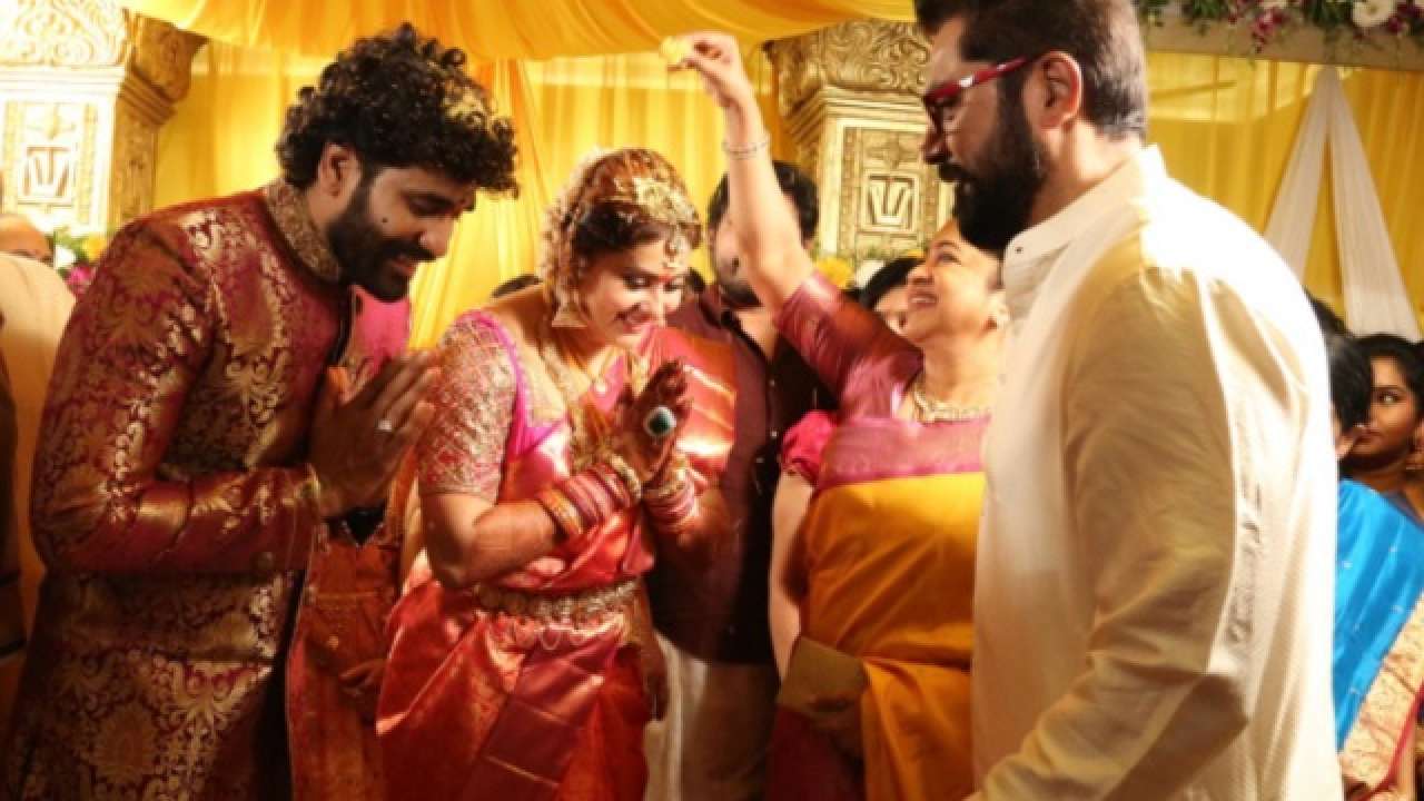 Tamil Namitha X Video - Wedding Bells! South actress Namitha gets hitched to Veerandra Chowdhary in  Tirupati, Check pics!