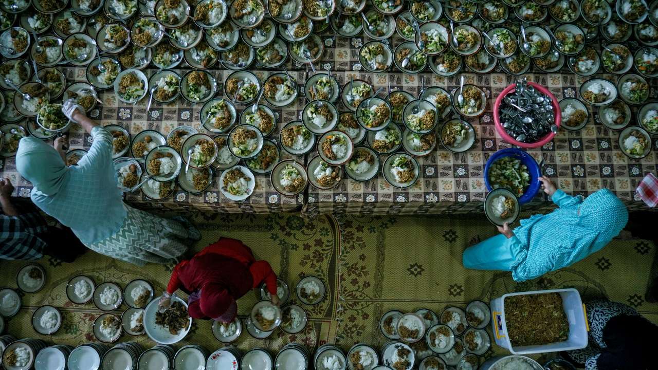 Breaking fast
