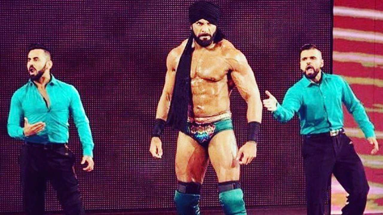 See Pic Ahead Of His Bout With Triple H Wwe S Jinder Mahal Trains With This Indian Legend