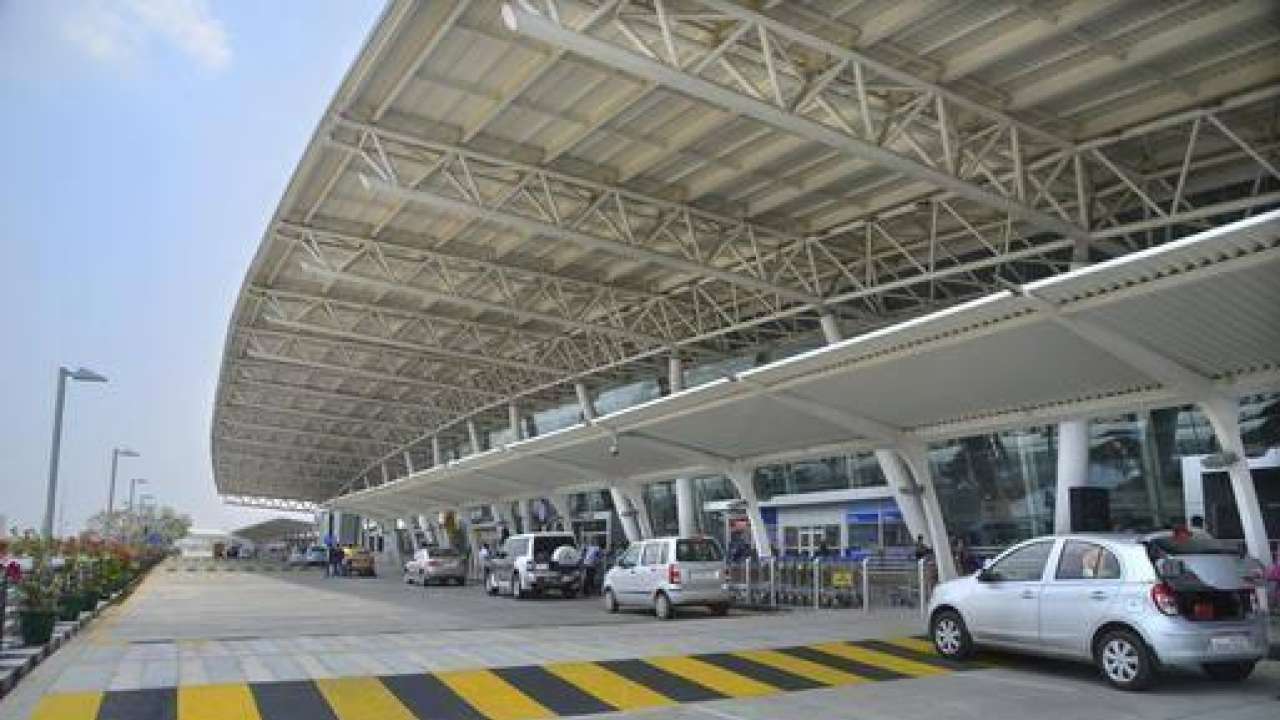 Dense fog hits flight operations at Chennai airport