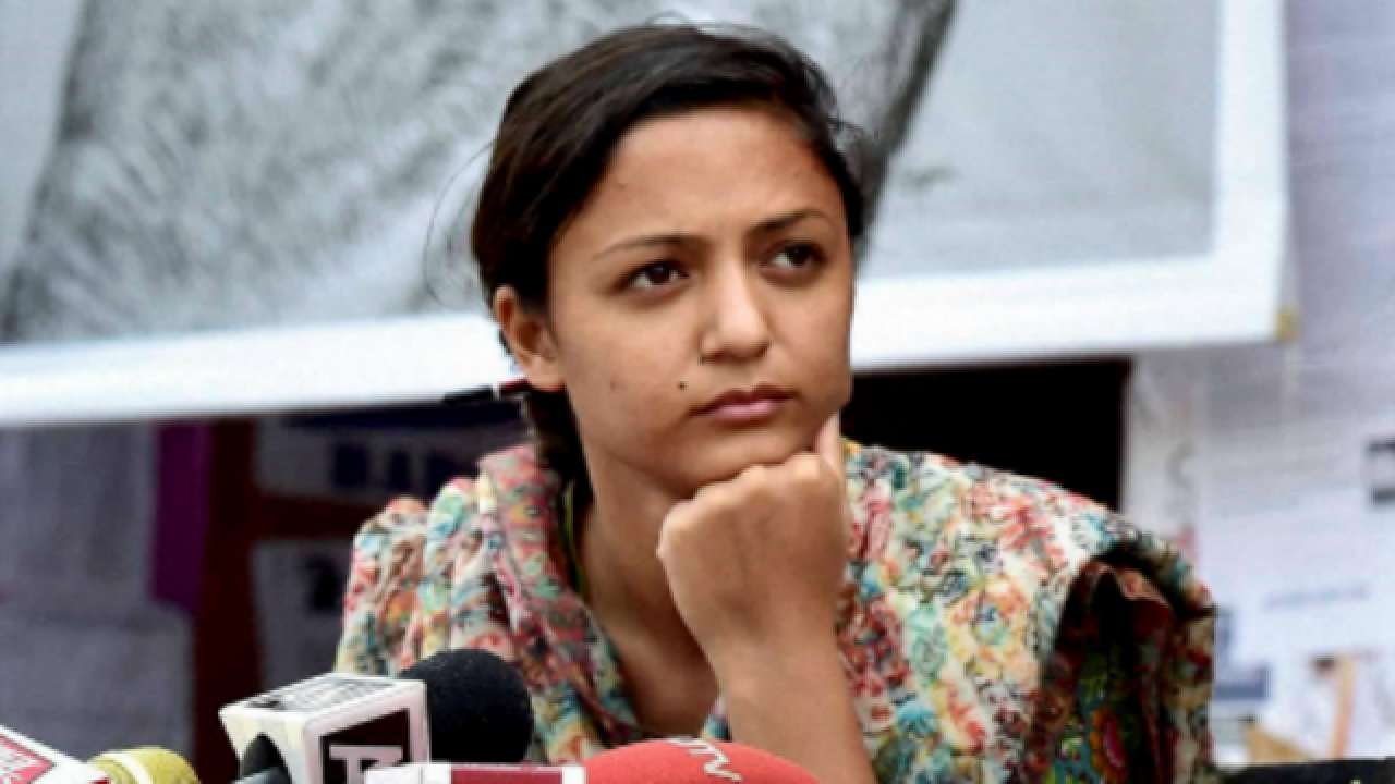 JNU admin asks activist Shehla Rashid to appear for proctoral inquiry over  Twitter post