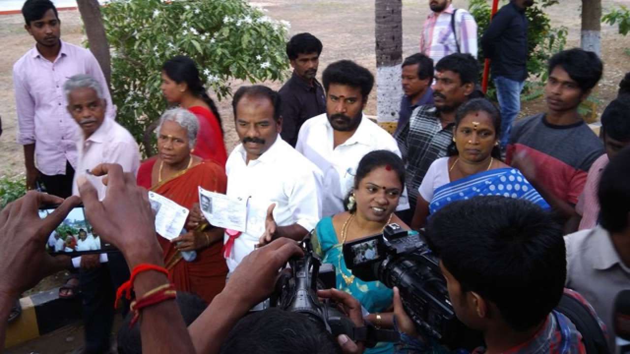 Rk nagar bypoll | amid tight security, voting underway in late j jayalalithaa's constituency