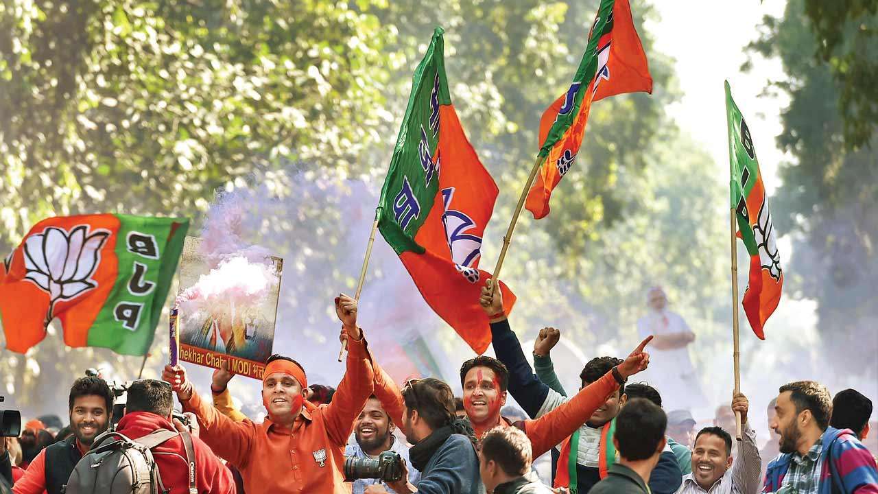Sikandra Bypoll Bjp Retains Seat Wins By 7000 Votes