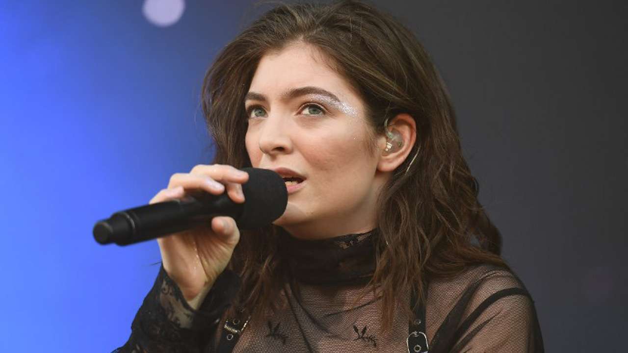 Lorde 300 lux Lorde 300 lux