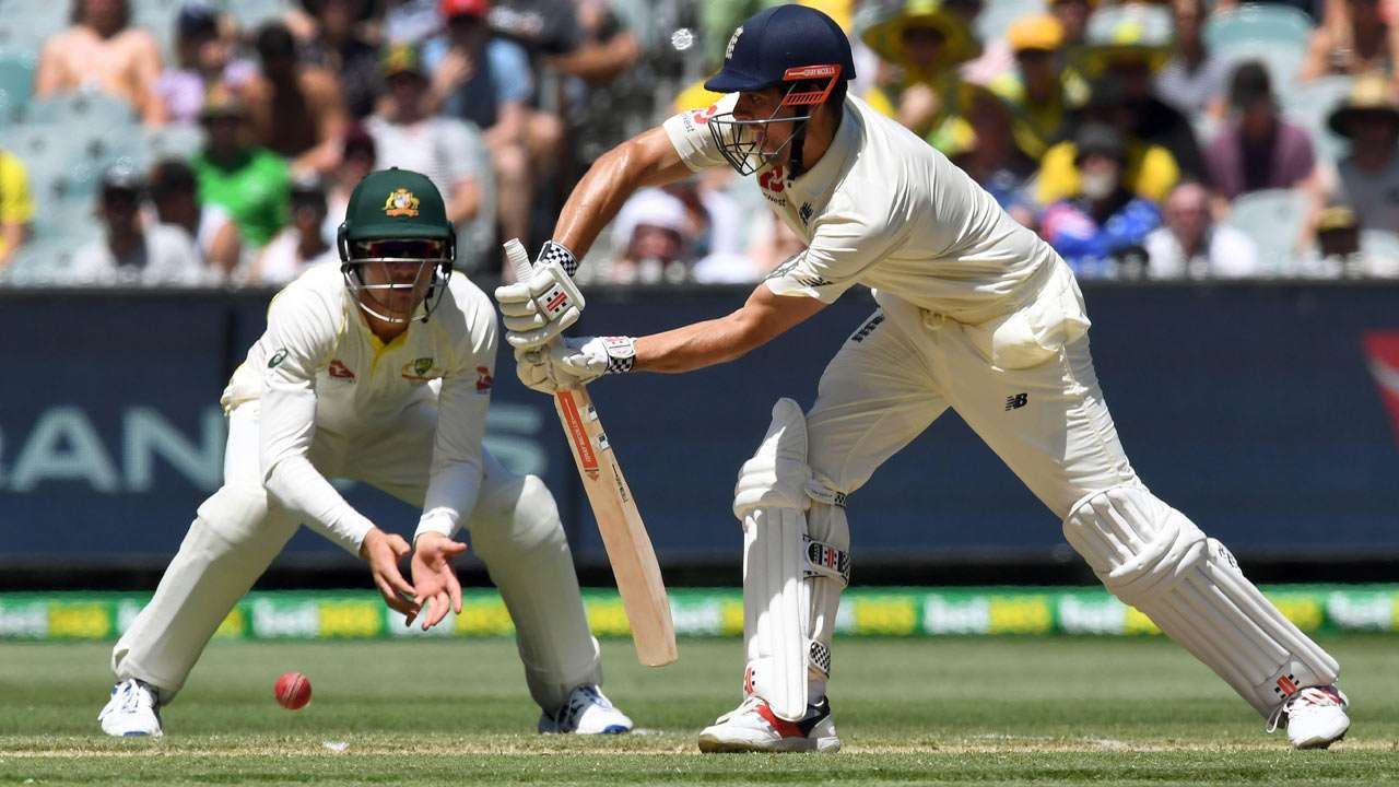 Ashes: Alastair Cook continues England fightback as Aussie attack gets ...