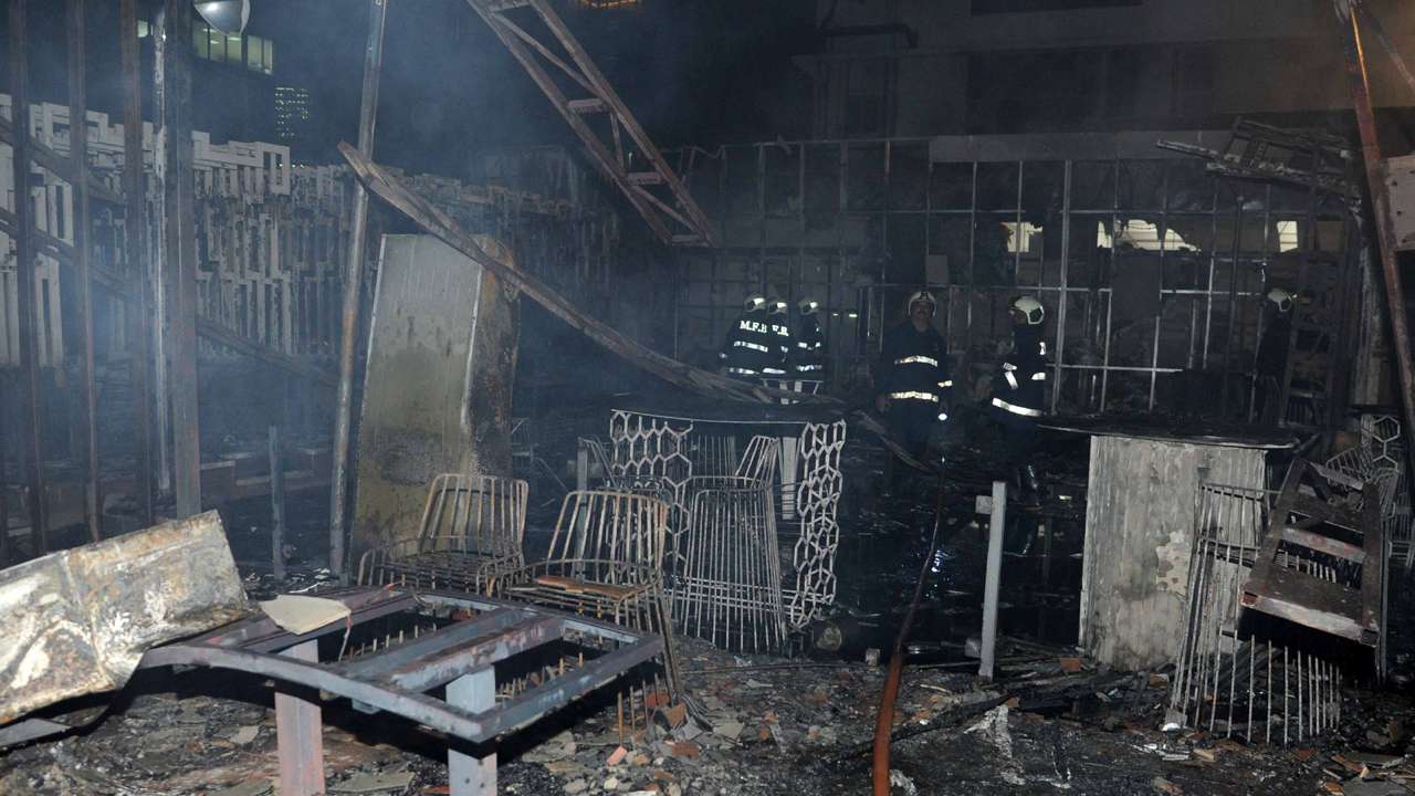 Kamala Mills Fire: After lookout notice, pub co-owners disappear from ...