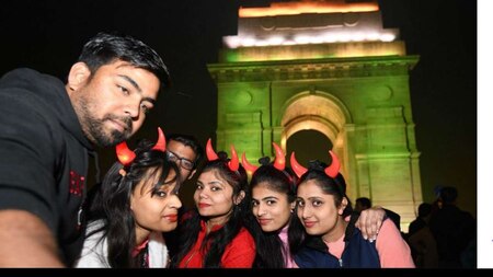 New Years Eve celebrations at India gate