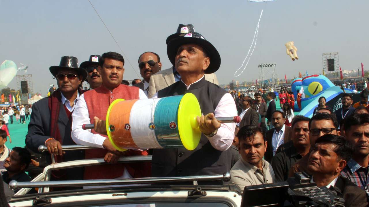CM tries his hand at the firki