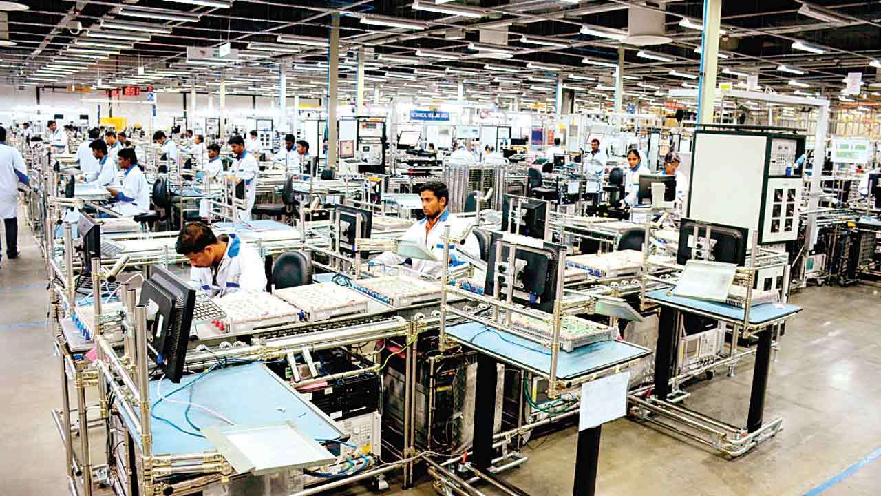 Electronics industry company Foxconn Said to Expect iPhone Production at COVID-Hit China Plant to Fully Resume by Early January