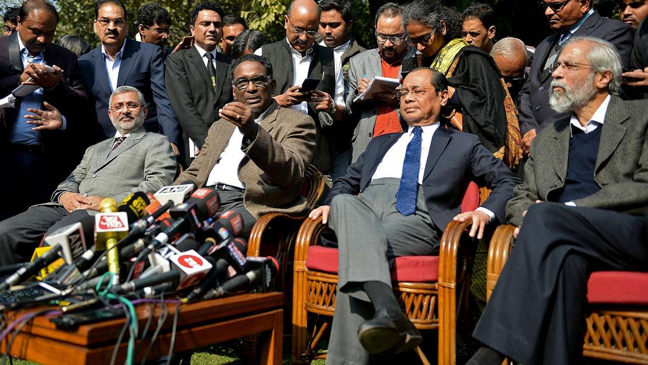 supreme-court-crisis-cji-dipak-misra-meets-four-dissenting-judges