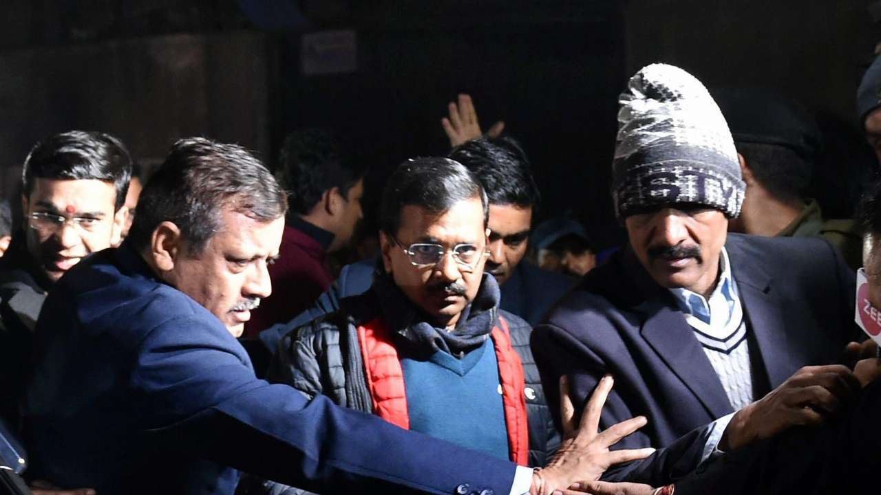 Arvind Kejriwal reaches the spot