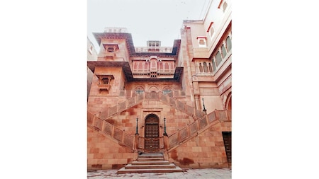 Junagarh Fort has 37 palaces within