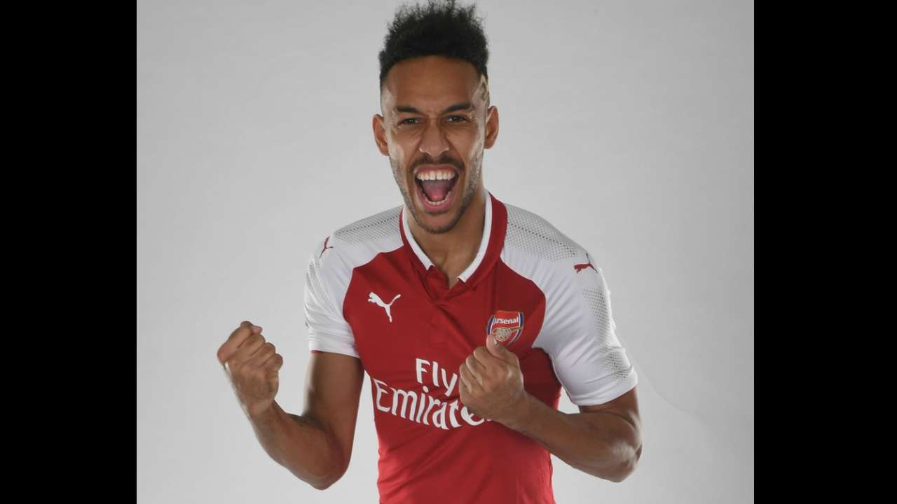 arsenal away kit aubameyang