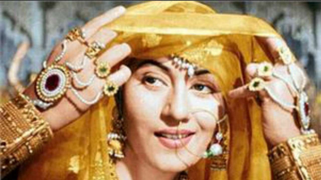 Remembering Madhubala | 5 songs which prove she will always be our true  love in Bollywood