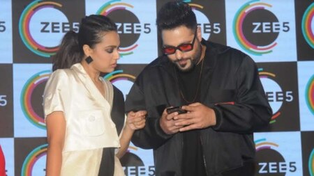 Swara Bhasker and Badshah check out the features of ZEE5