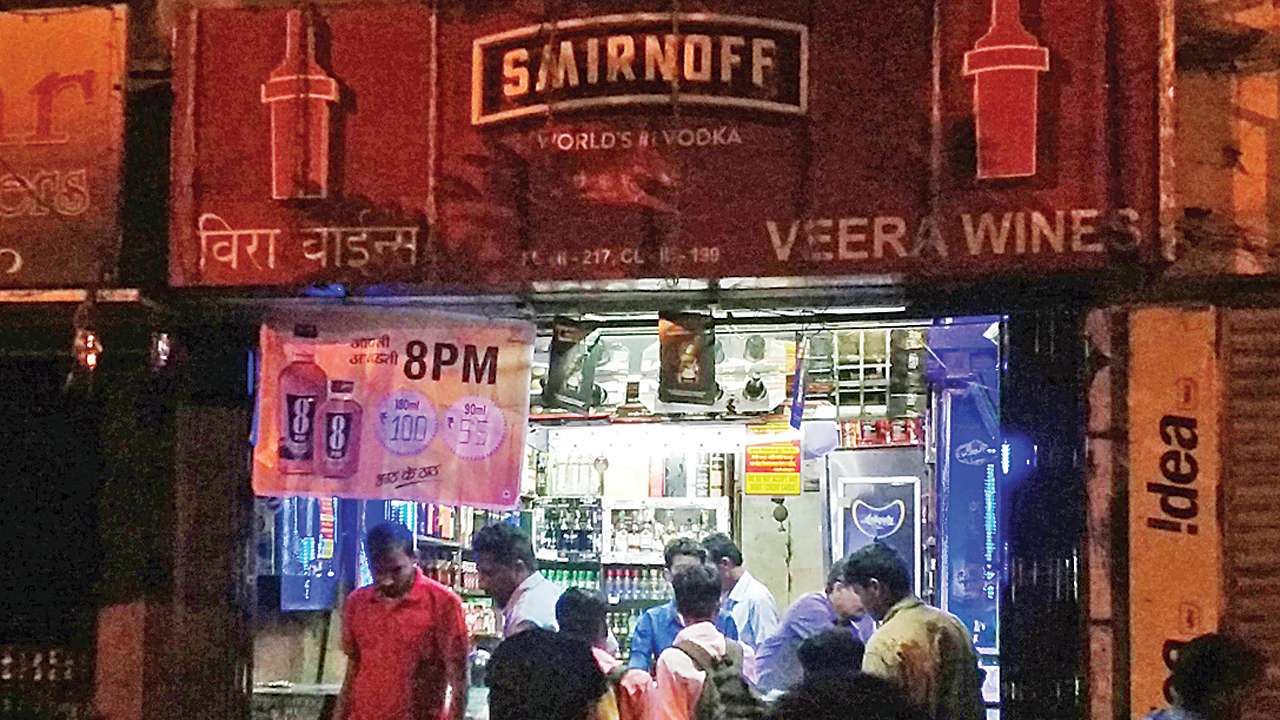 Action against those selling liquor to those below 25 years Delhi