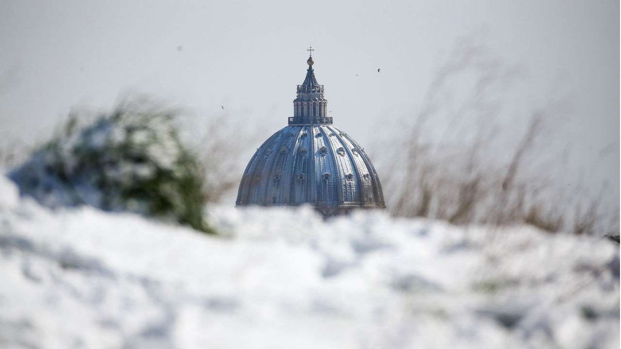 In Pics: These pictures of heavy snowfall in Rome will give you ultimate travel goals