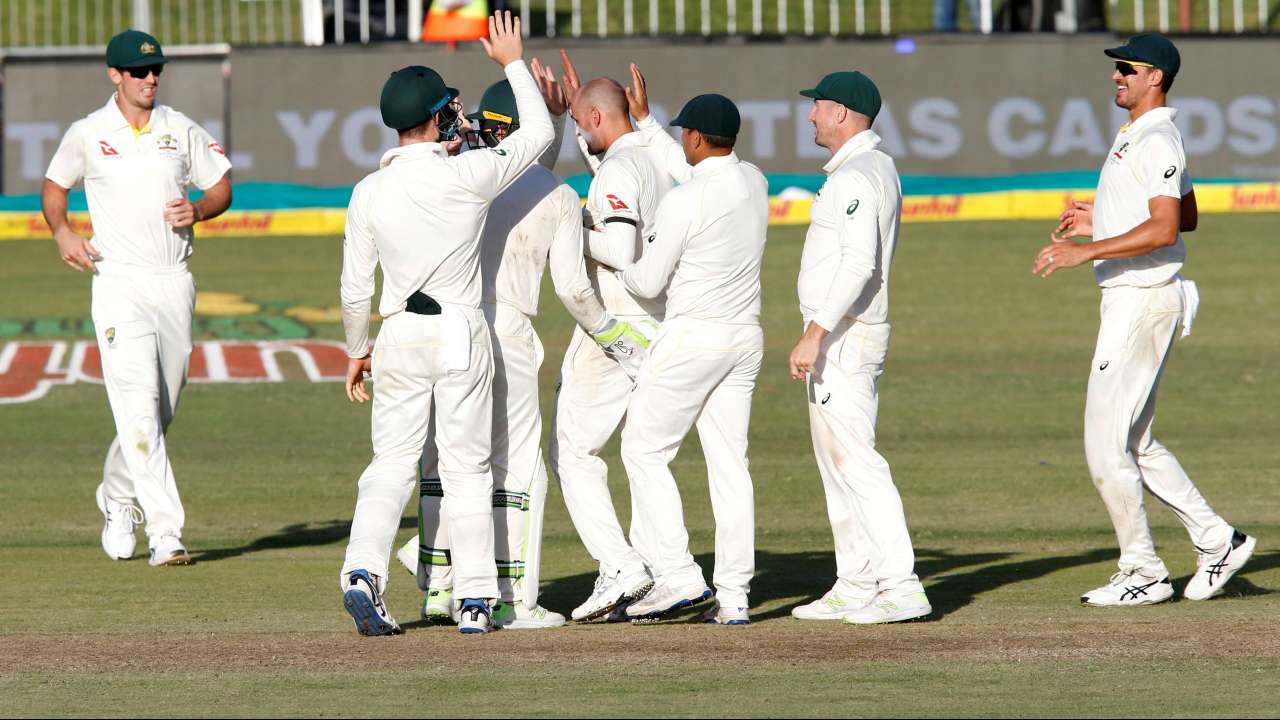 Not Going The Dhoni Way Aussies Come Up With Genius Tactic To Counter Stump Mic Volume In South Africa