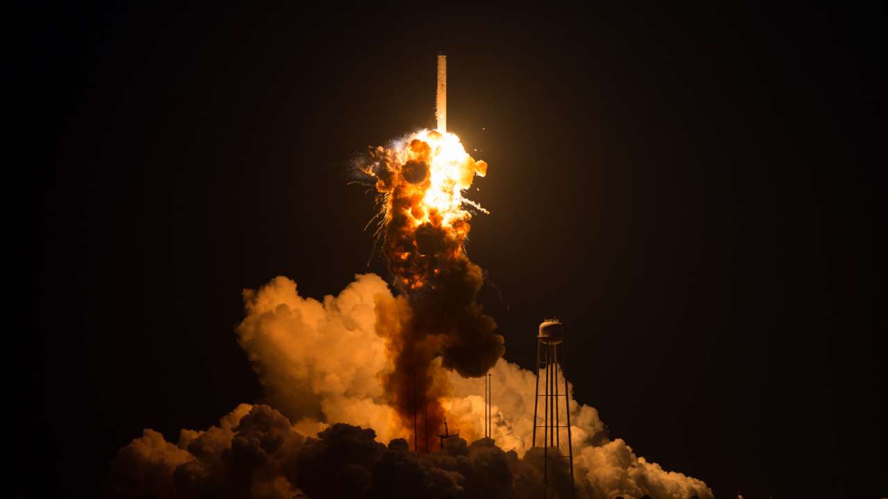 NASA posts haunting images of orbital sciences rocket explosion from ...